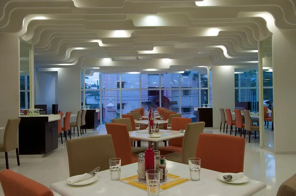 **** מלון Keys Select By Lemon Tree Hotels, טריואנדרום הודו