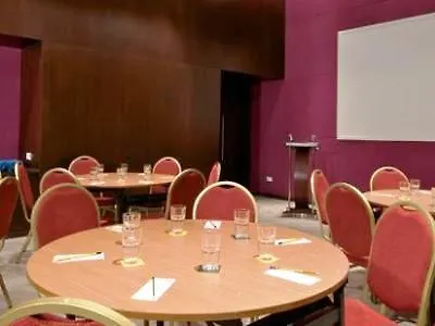 מלון Keys Select By Lemon Tree Hotels, טריואנדרום