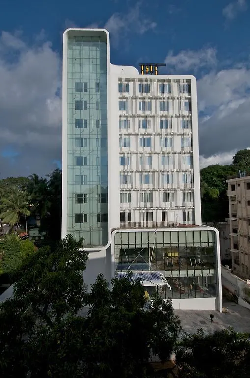 Keys Select By Lemon Tree Hotels, Thiruvananthapuram Hotel